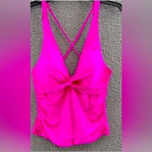 La Blanca Island Goddess Over-The-Shoulder Twist-Front Tankini Top Women's 10